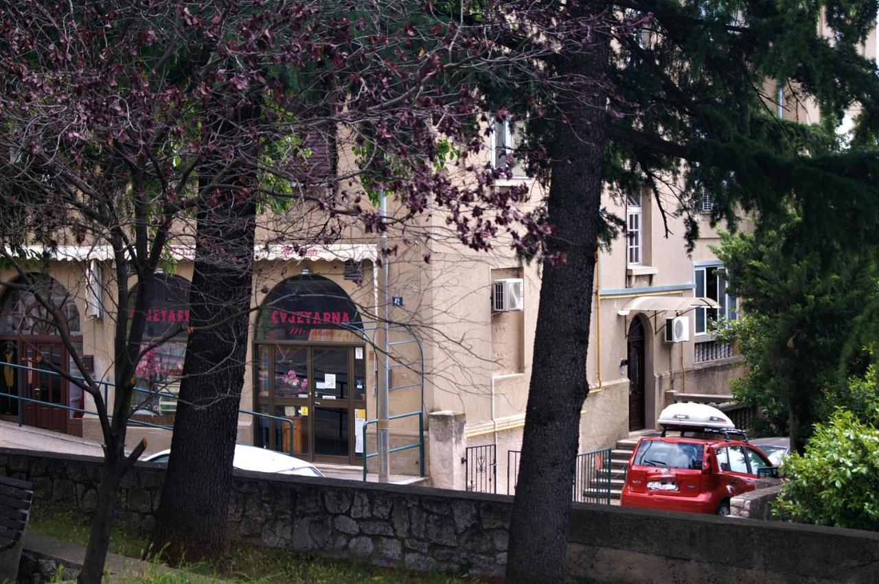 Sea Flower Apartment Rijeka Luaran gambar