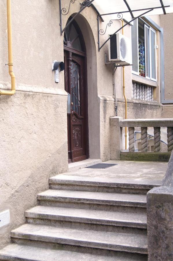 Sea Flower Apartment Rijeka Luaran gambar